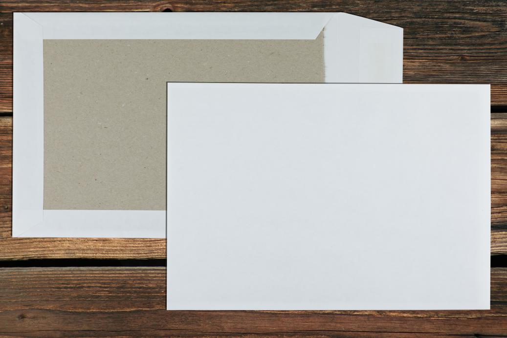 Papprückwandtaschen B5 176x250 mm Haftklebend Weiß 100 g/qm